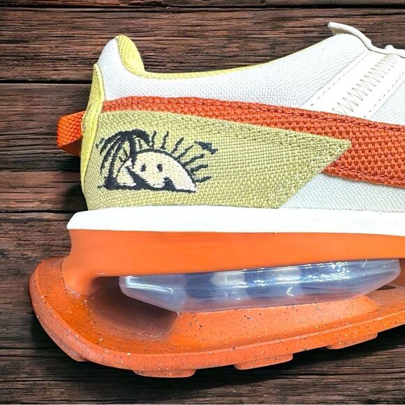 NIKE Air Footwear l Move to Zero l Lt Orewood/Burnt Sunrise l 10.5 l EUC in box - Picture 12 of 15